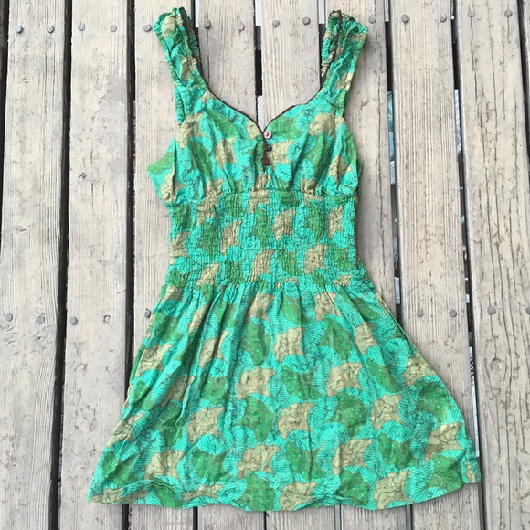 Free People green babydoll floral tank top size 6