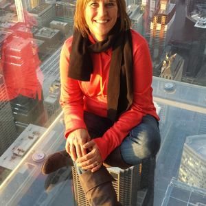 Meet your Posher, Dee dee