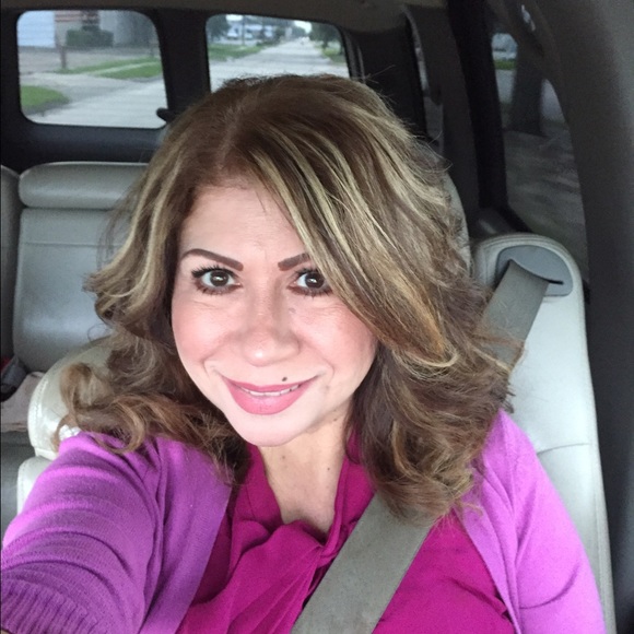 Meet your Posher, Sandra