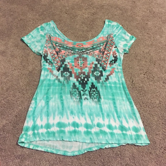 Small daytrip shirt from buckle