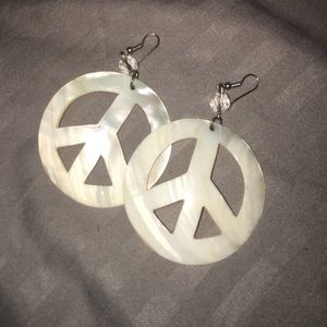 ⭐️ Seashell Earrings ⭐️ Sold On MERCARI