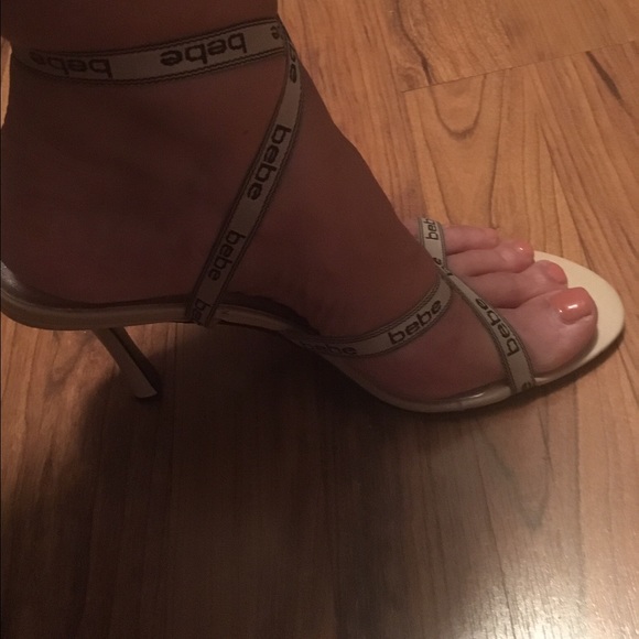 Pre-Owned Bebe Logo Heels Size 10