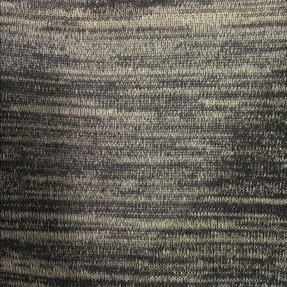 Top - Picture 2 of 3