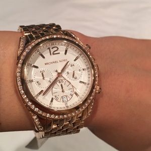 NWT Michael kors rose gold watch