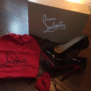Christian Louboutin Argotik 120 Patent