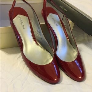 CLASSIC RUBY LIZ CLAIBORNE HEELS