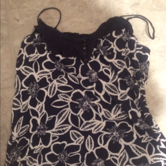 Size Large Hollister Tank Top