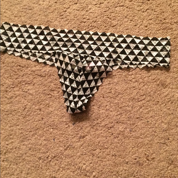 ❌SOLD❌Shear checkered thong