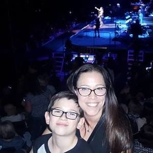 Meet your Posher, Nicole m