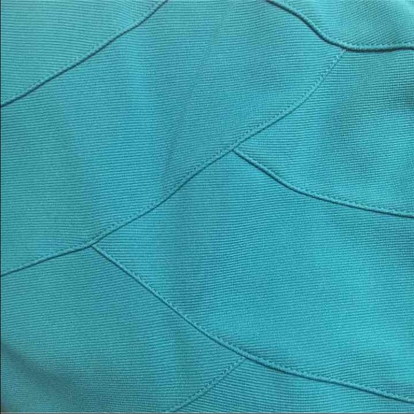 Mini COMFORTABLE Skirt - Picture 3 of 4