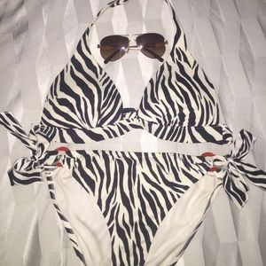 Victoria's Secret bikini