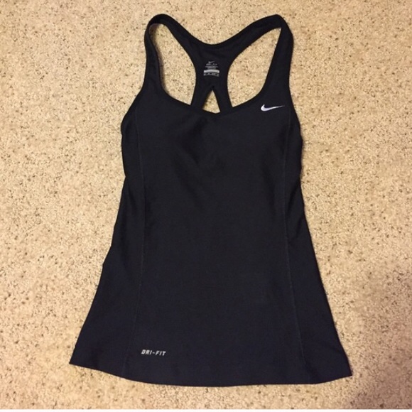 Nike tank