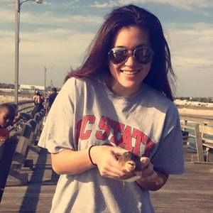 Meet your Posher, Jenna