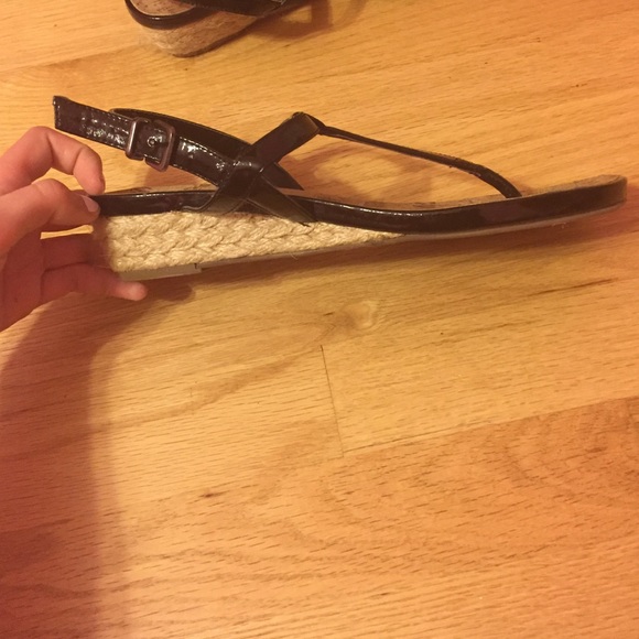 black slightly heeled sandals - Picture 3 of 3