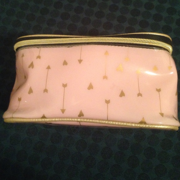 Cosmetic bag - Picture 2 of 4