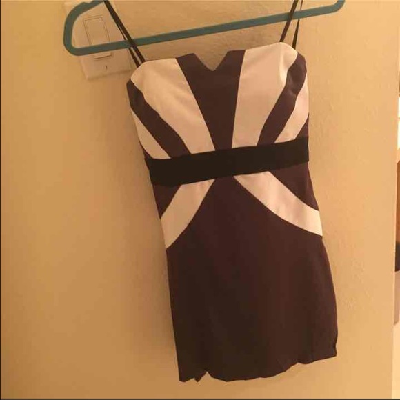 Silk Occasion Dress (M/L) - Picture 3 of 4