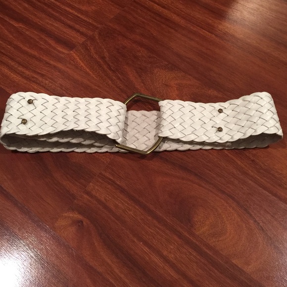 Leather belt
