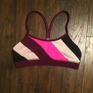 **SALE**Lululemon bra size 4