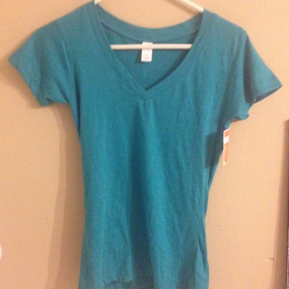 Blue v-nack t-shirt