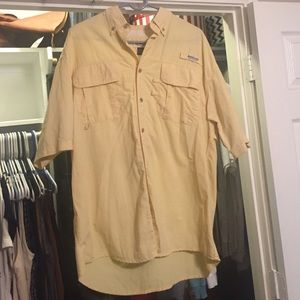 Magellan Sportswear shirt