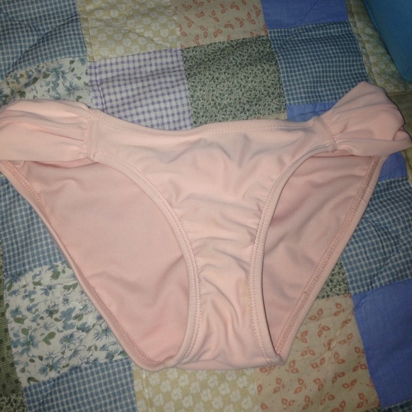 Xhilaration Other - Peachy colored bathing suit bottoms