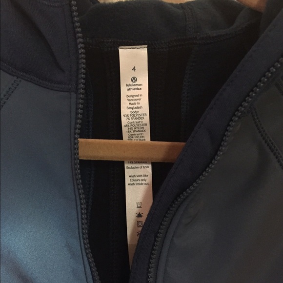 Lululemon let's get visible reflective hoodie. - Picture 3 of 4