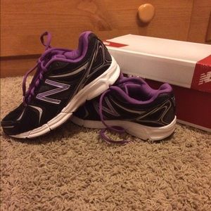New New Balance running shoes 490v2