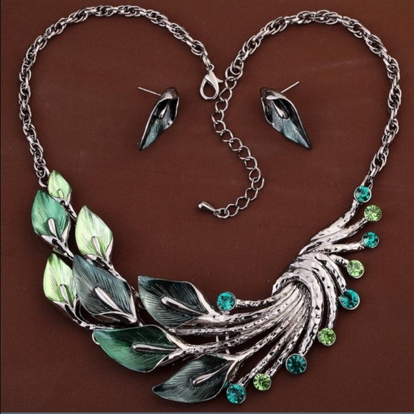 Green Shades/Silver necklace and matching earrings