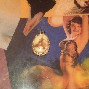 Horse pendant