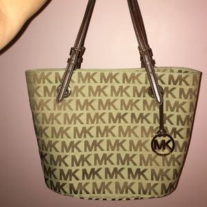 NEW MK Purse