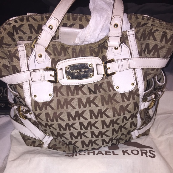 Authentic Michael kors bag pre owned