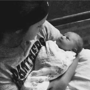 Meet your Posher, Elissa