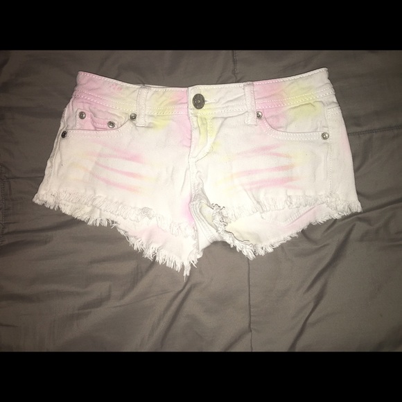Multicolored jean shorts(distressed)
