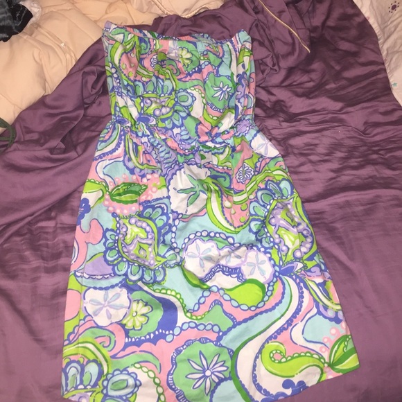 Lilly pullitzer strapless summer dress! Never worn