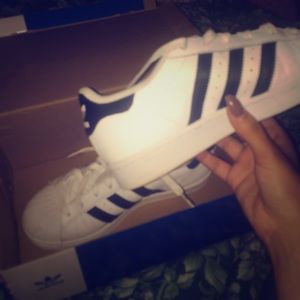 Adidas superstars 😊