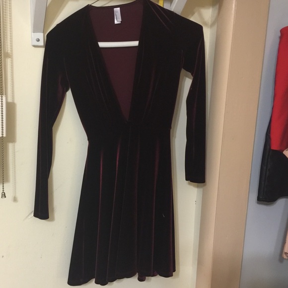 Burgundy velvet dress - Picture 1 of 4