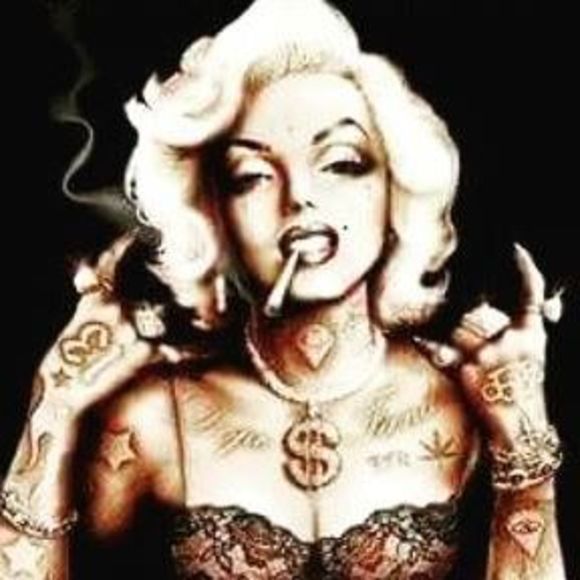 Meet your Posher, Tasha - Picture 1 of 1