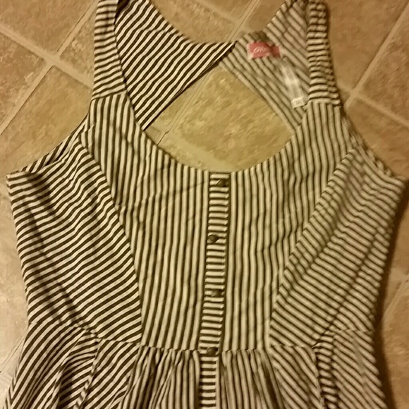 O'Neill Dresses & Skirts - Cute summer sundress by O'Neil sz L