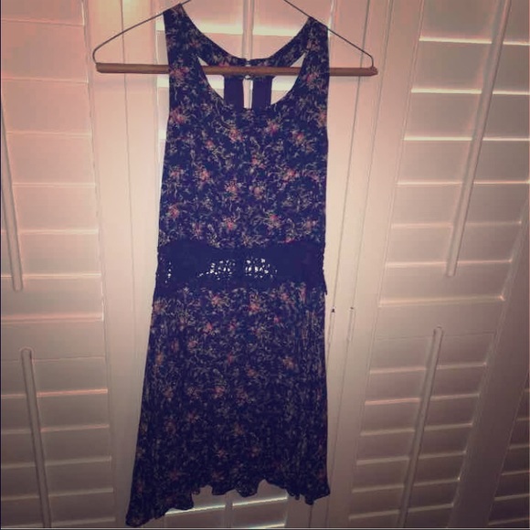 Miss Me floral navy dress