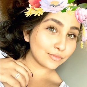 Meet your Posher, Rocio