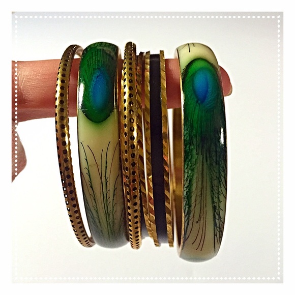 Jewelry - ❌SOLD❌Peacock Bangle Set