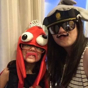 Meet your Posher, Em