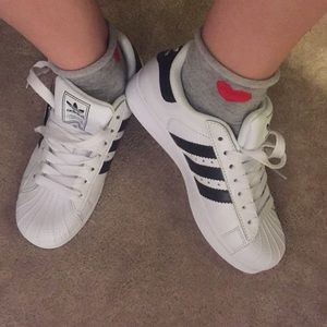 Adidas Superstars-white black stripes US.6