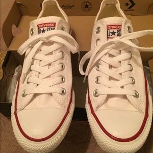 Converse low top
