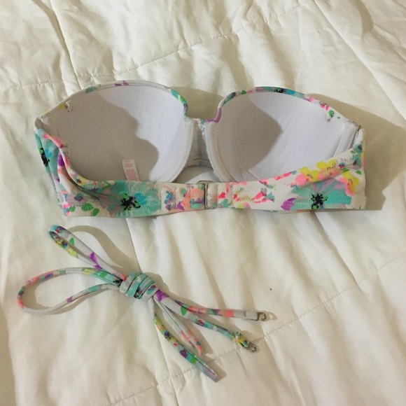 Victoria's Secret floral print swim bandeau - Picture 3 of 4