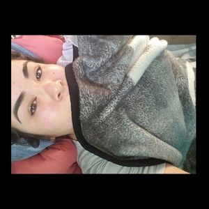 Meet your Posher, Jasmin