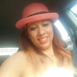 Meet your Posher, Marisol