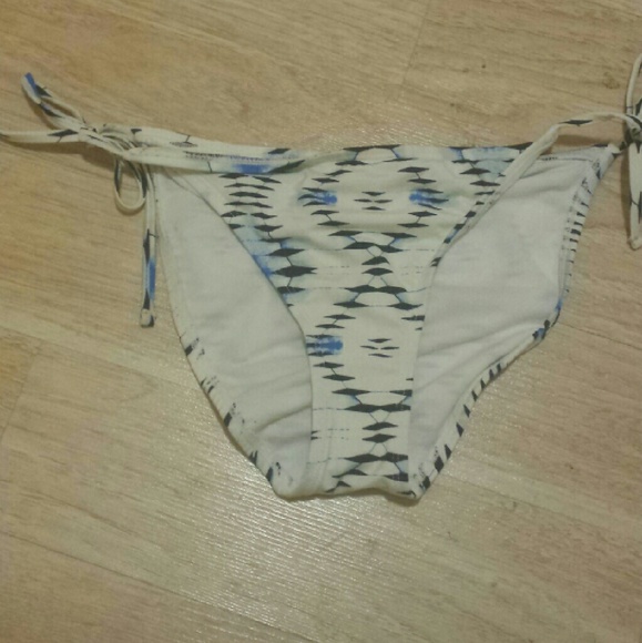 Bikini bottom