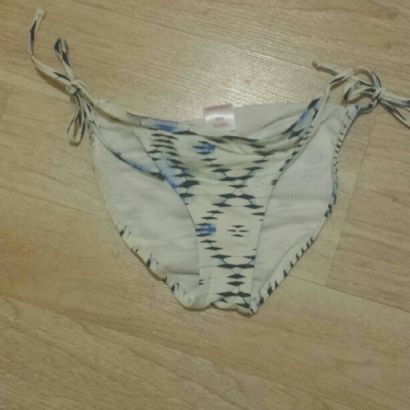 Bikini bottom - Picture 4 of 4