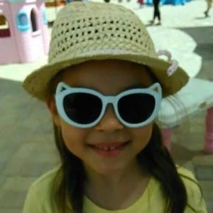 Meet your Posher, Michelle lei